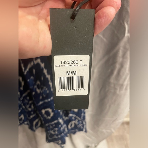 Blue cardigan/beach cover new with tags size medium - Picture 2 of 5